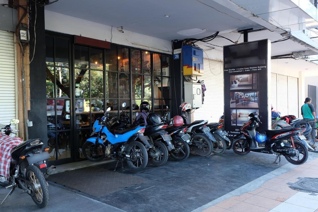 Hostel Juanda Airport Gedangan Exterior foto
